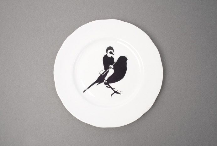 RED Christmas plate